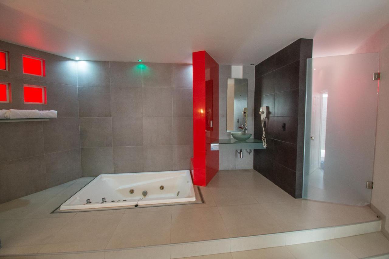 Auto Hotel Hacienda Arriba Λεόν Εξωτερικό φωτογραφία