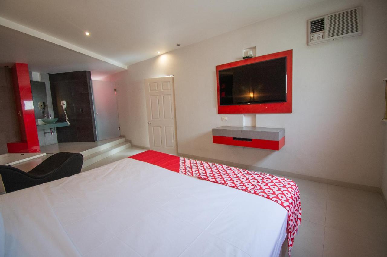 Auto Hotel Hacienda Arriba Λεόν Εξωτερικό φωτογραφία