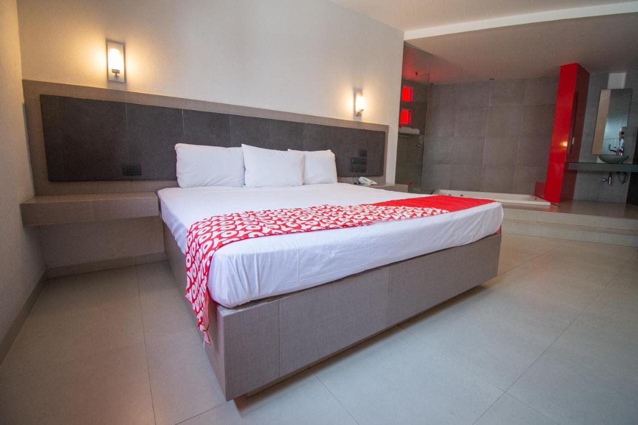 Auto Hotel Hacienda Arriba Λεόν Εξωτερικό φωτογραφία
